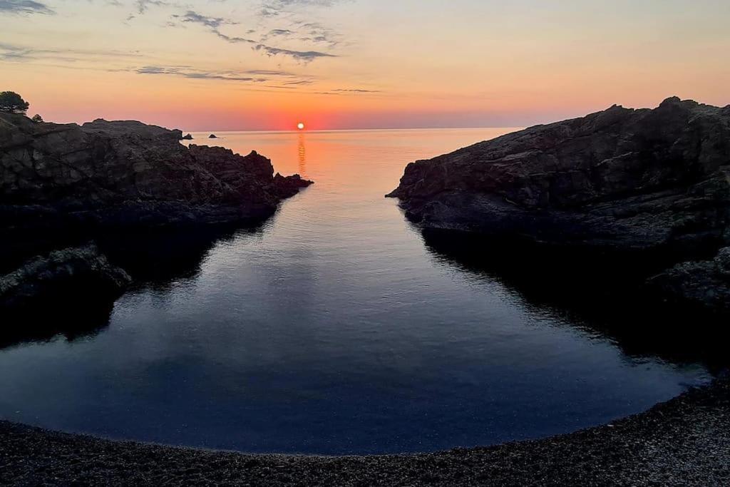Sunsetmare Vacational Apartment Rosas Exteriör bild